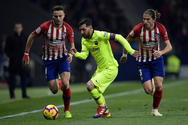 斯图加特卫冕冠军表现平平，球迷呼吁球队提升实力的简单介绍