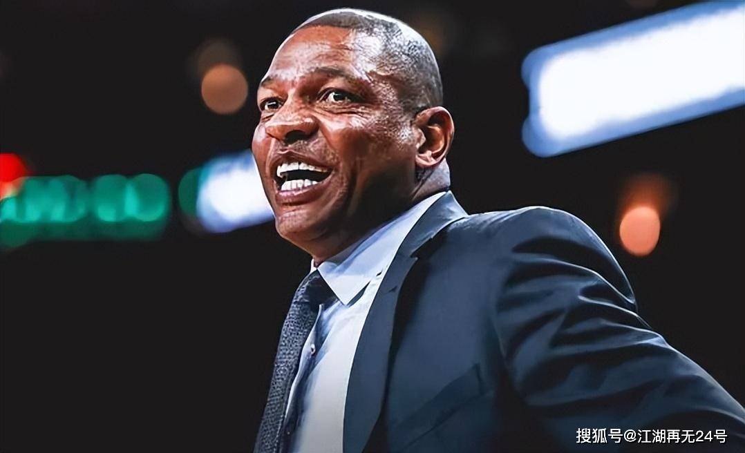 关于德国后防漏洞频现，主帅急需解决的信息