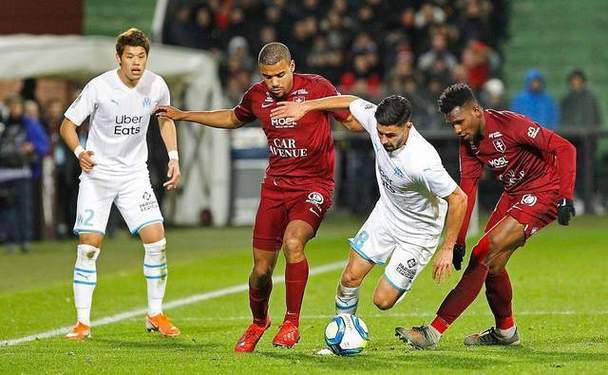 亚眠客场逼和波尔多，实现不败