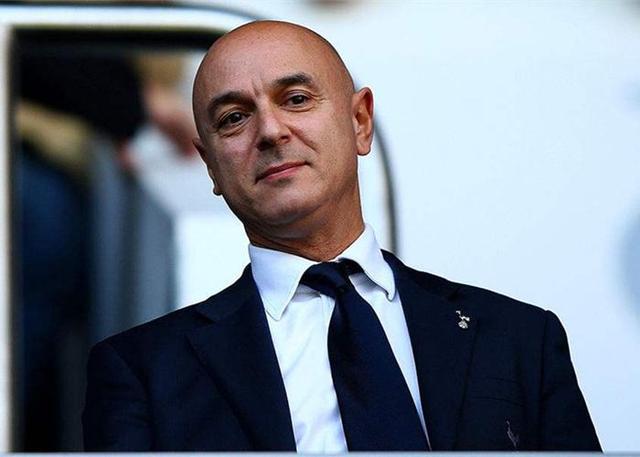 关于那不勒斯客场落败，争四资格不容乐观的信息