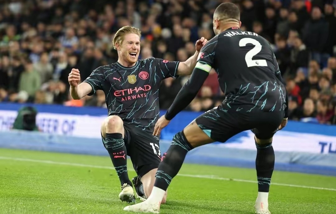 包含布莱顿客场险胜，球队反超对手排名改变的词条