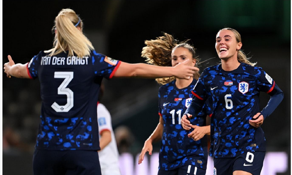 荷兰女足打破记录，刷新历史
