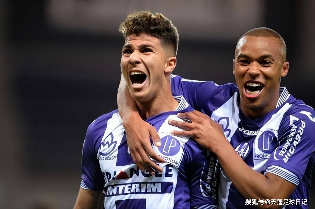 开云体育亚洲官网-包含亚眠队遭遇惨败，连续表现不佳的词条