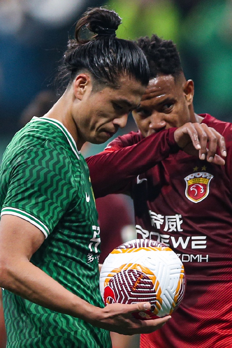 京沪大战即将开打，国安豪取主场胜利