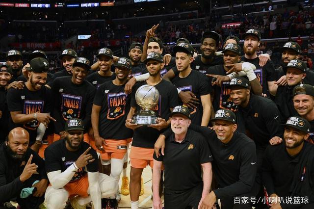 开云体育app下载-恒大连续首发全取三分！全队团结一心冲击冠军的简单介绍