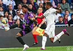 瓦拉多利德屡战屡败，状态低迷不振的简单介绍