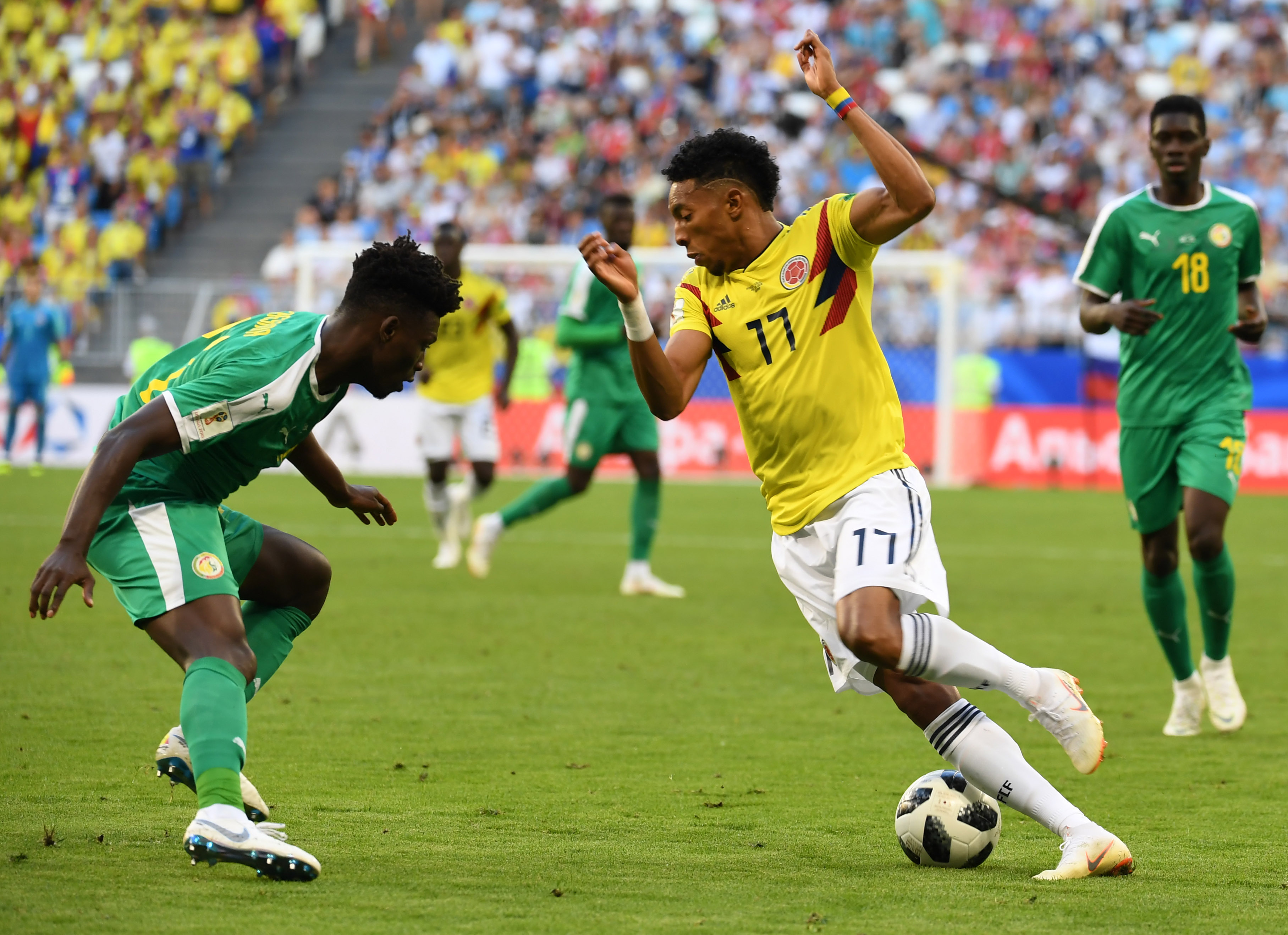 哥伦比亚足球队在国际赛事赢得胜利