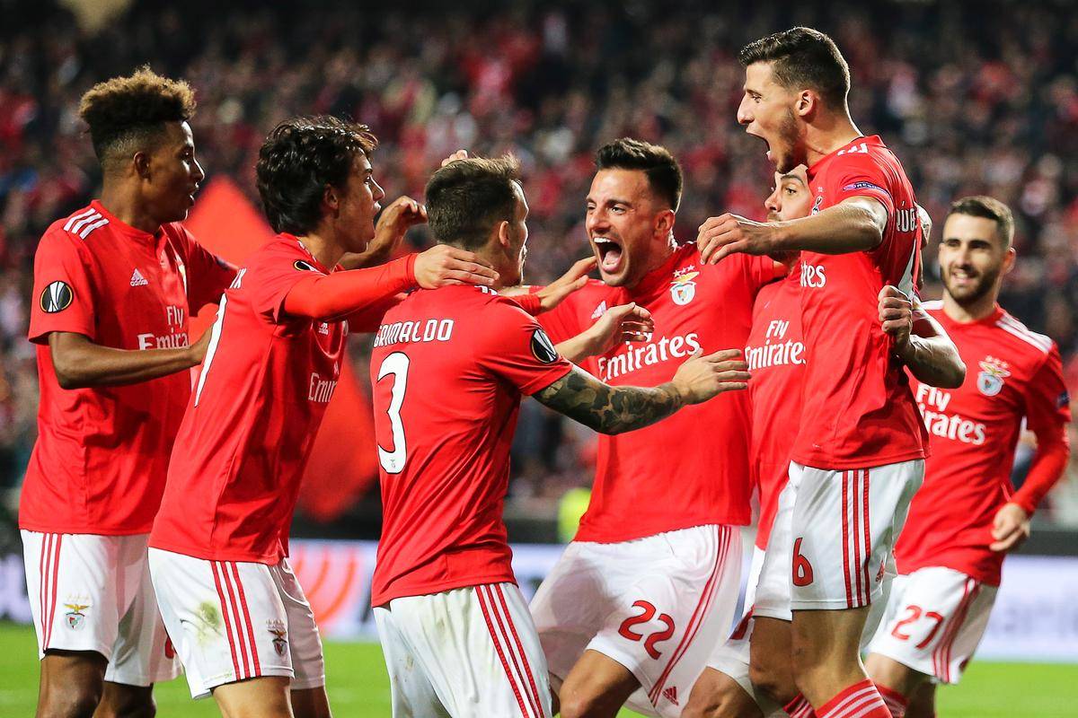 波尔图-逆转巴黎圣日耳曼，本菲卡后卫破旧之后扳平比分的简单介绍