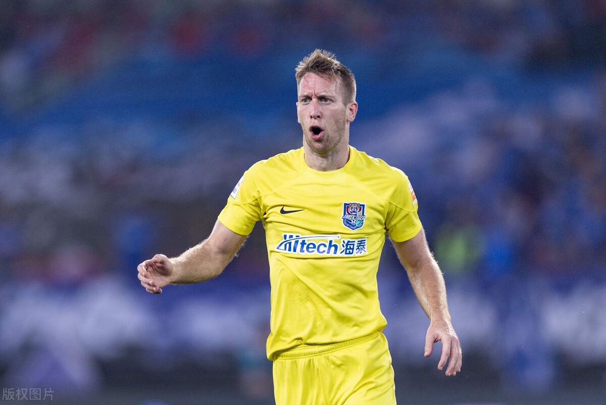 尼斯前锋状态神勇，有望成为球队领头羊的简单介绍