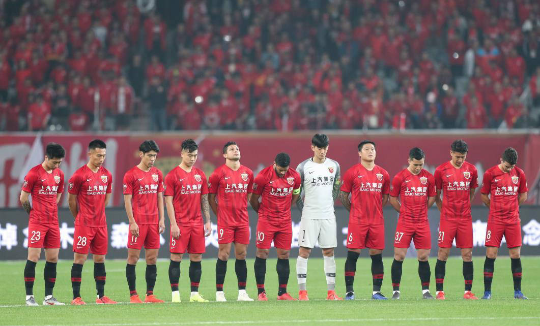 关于队长领衔首回合胜利，上海上港晋级的信息