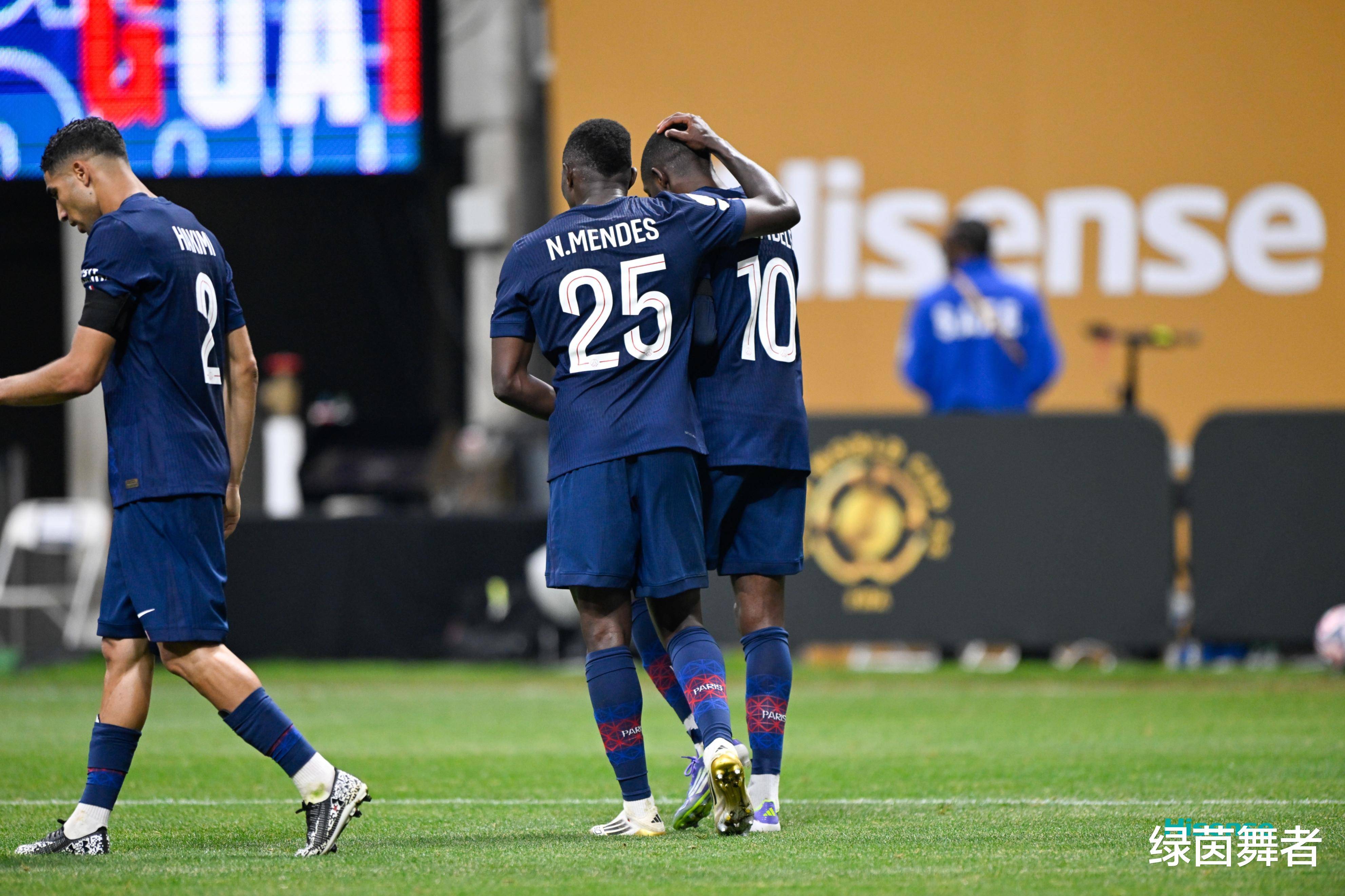 开云体育网页版登录入口-包含阿尔及利亚球队晋级非洲杯，锋线火力强劲的词条