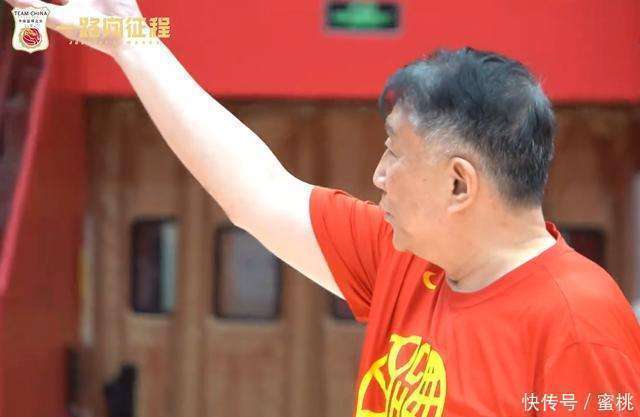 包含国家队备战调整有度，备战策略逐渐完善的词条