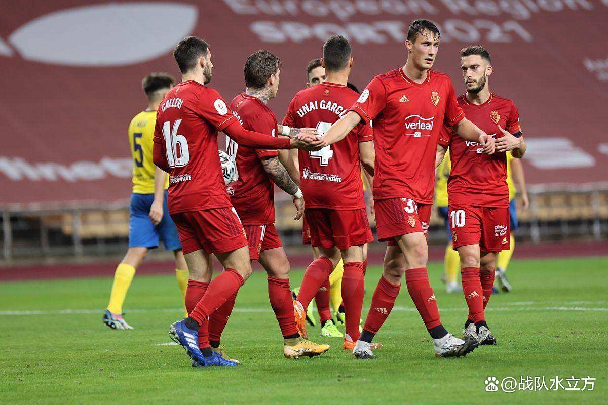 开云体育链接-悬念渐起的对决，胜负未卜的抉择