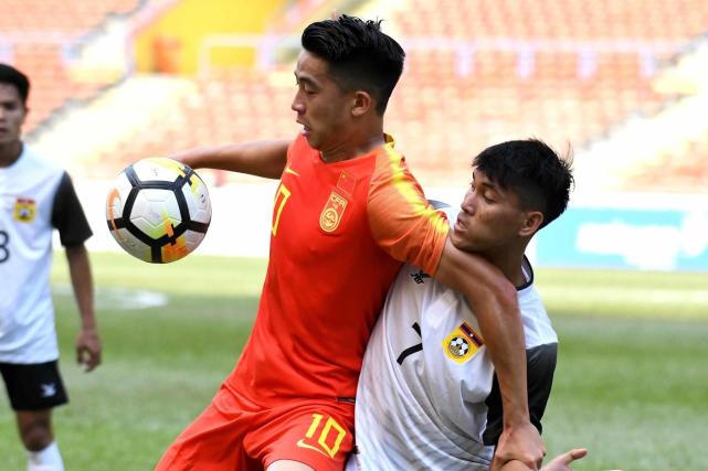 球队整体配合紧密，战绩节节攀升