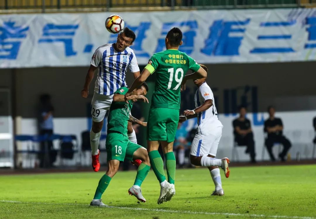 关于重庆力克富力，主场取得胜利，实力突出的信息