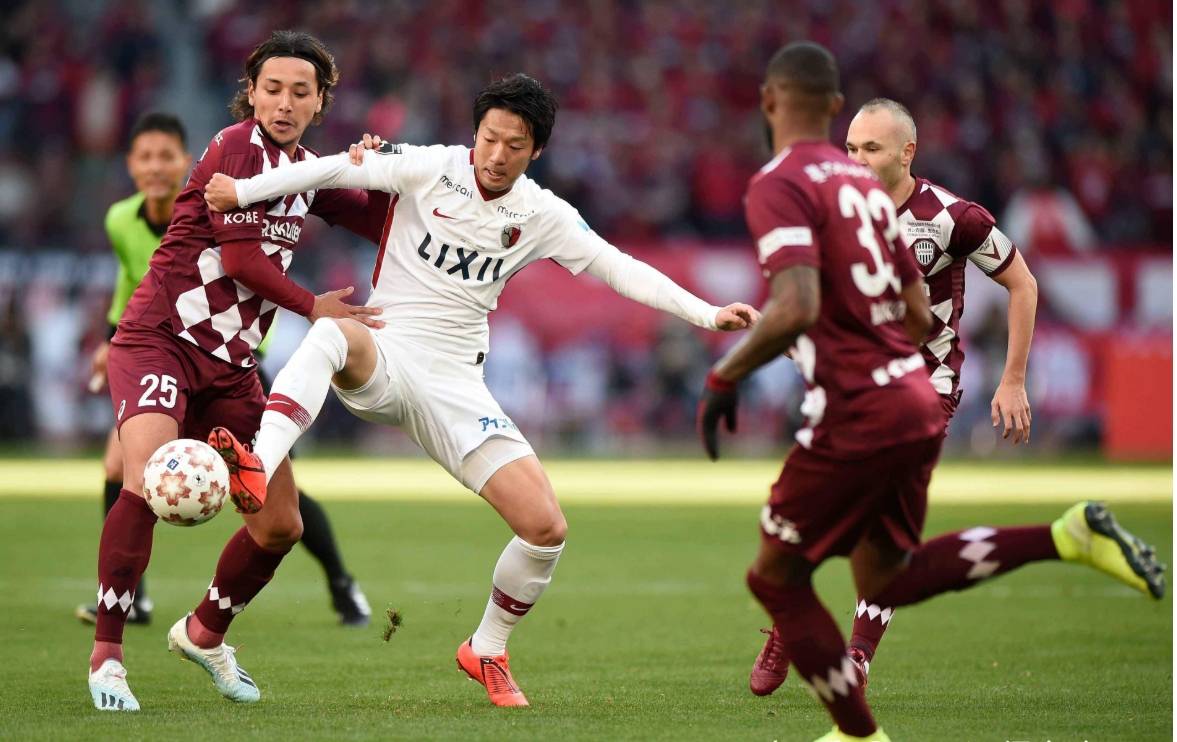 开云体育中国官网-日本职业足球联赛次回合对决，球队表现逐渐决定