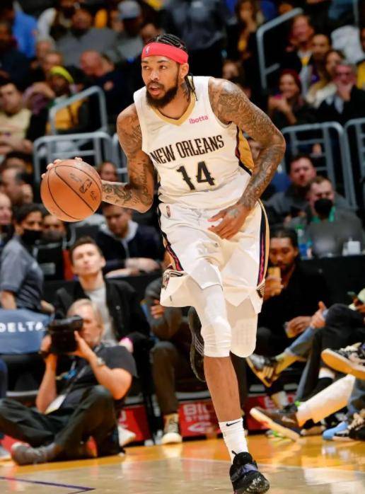 开云体育app-鹈鹕大胜爵士：英格拉姆砍26分