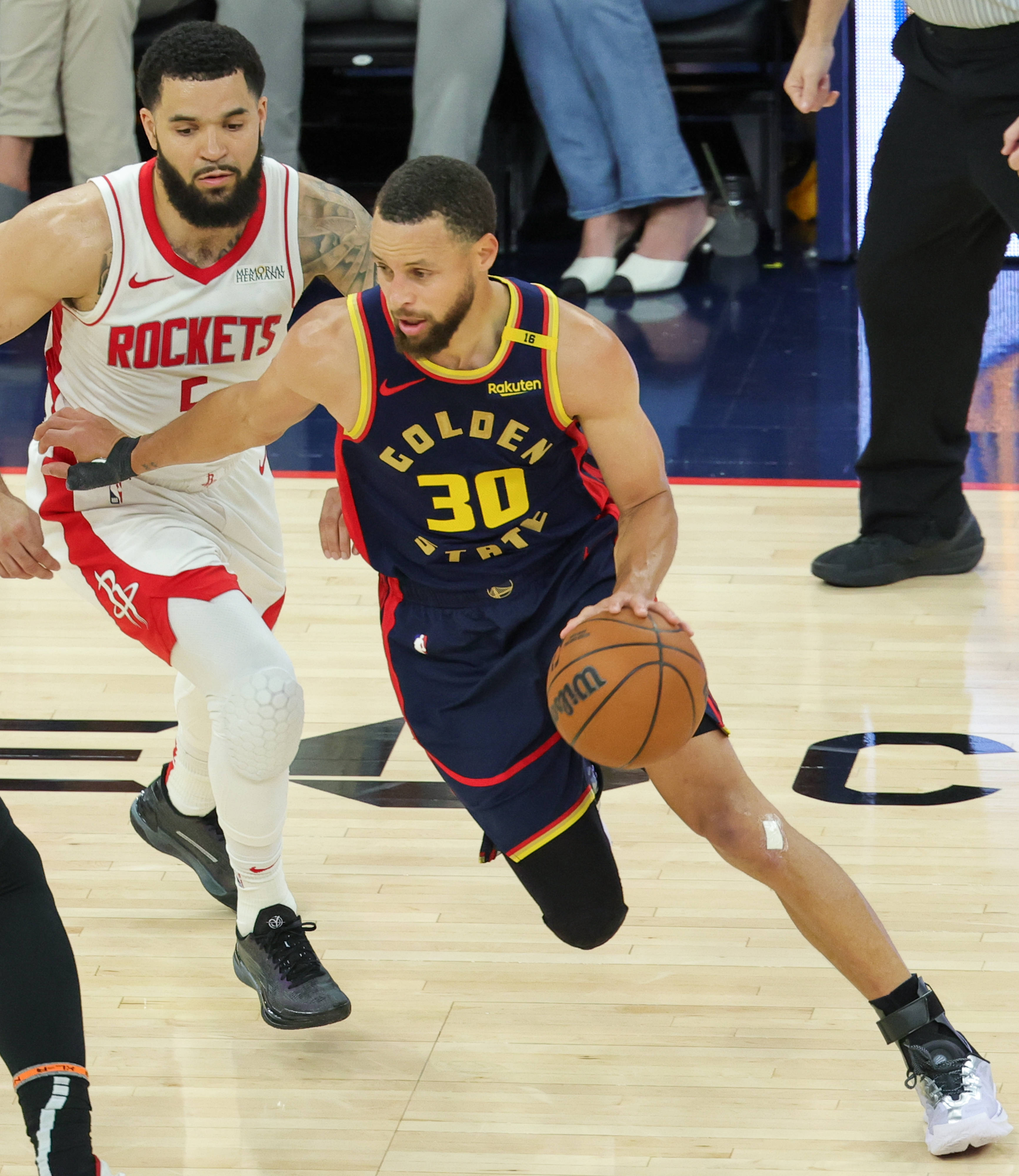 勇士再胜鹈鹕，继续杀入季后赛