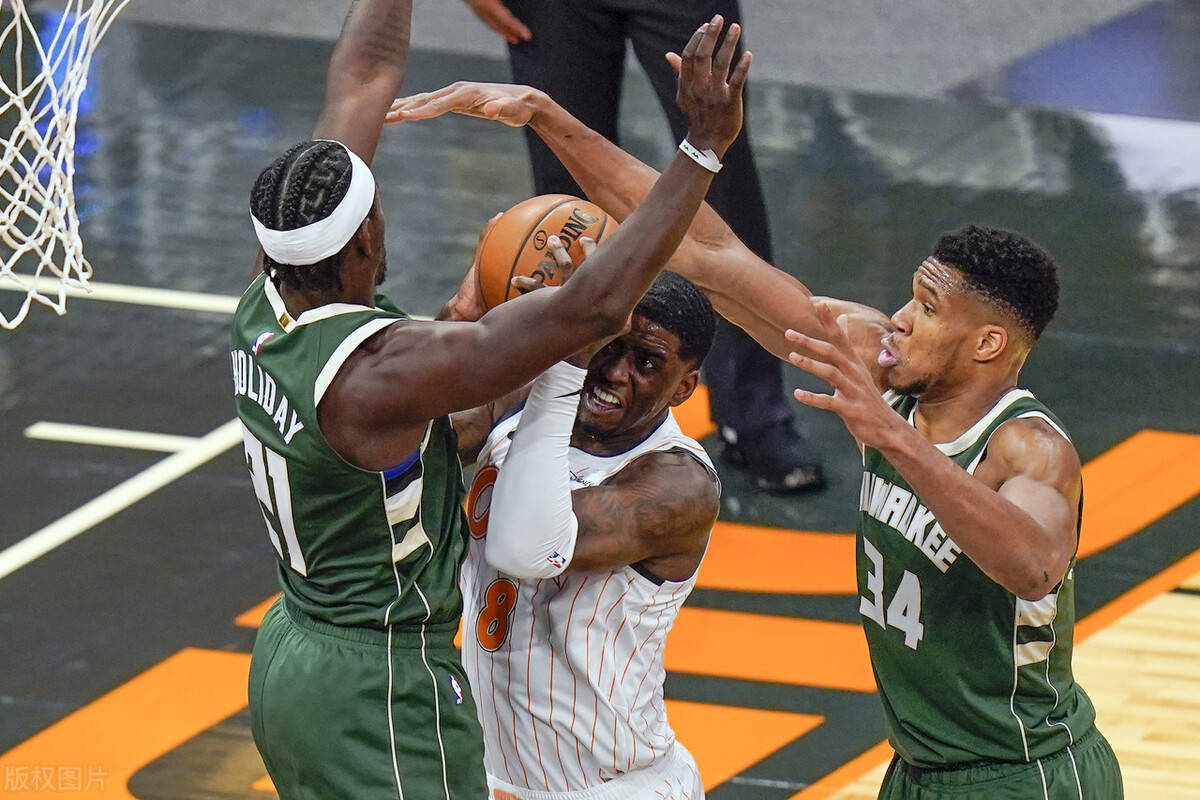 开云体育官方登录入口-关于魔术不敌雄鹿，弗泽尔砍下23分带队追求胜利的信息